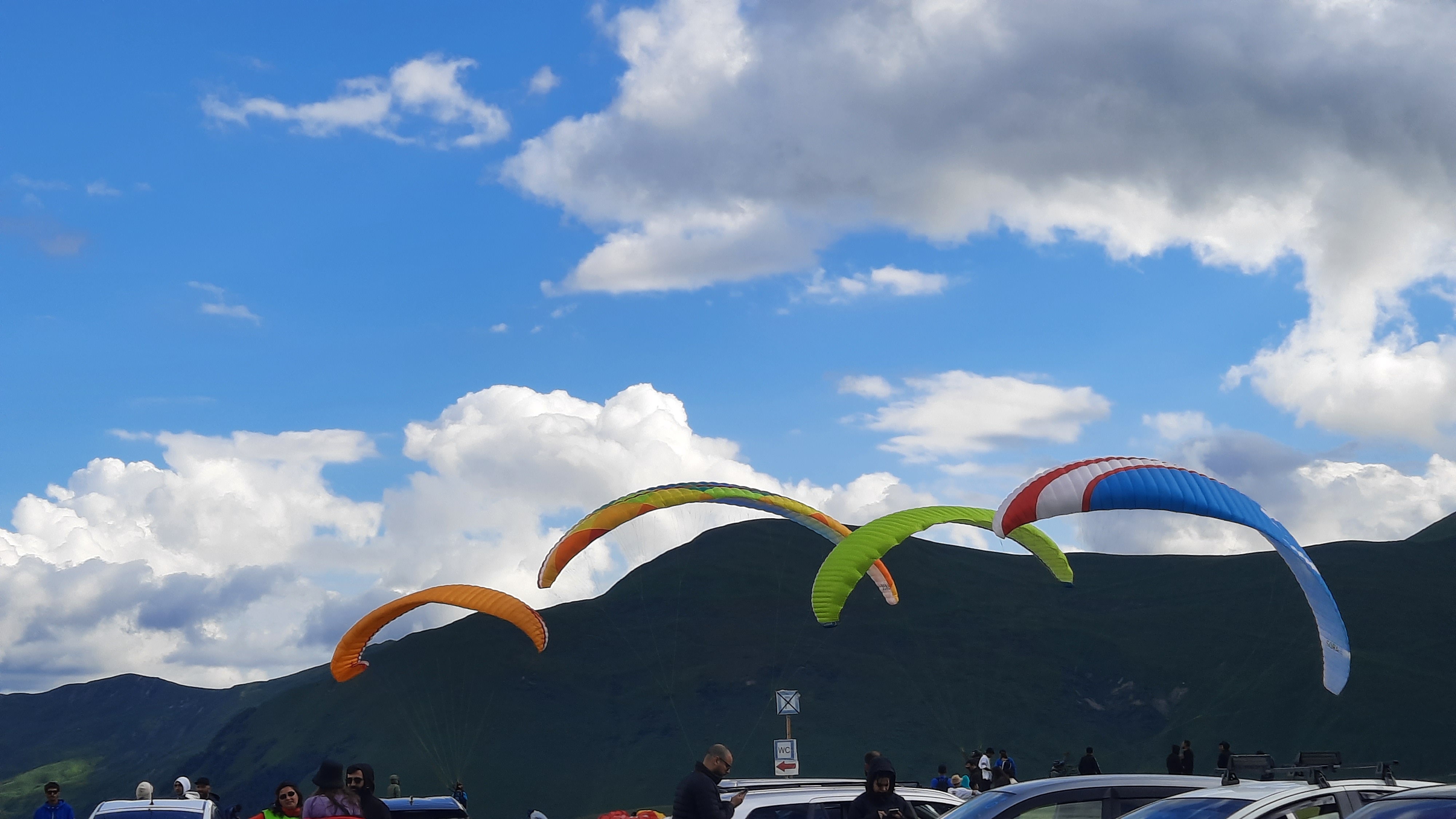 paragliding in gudauri