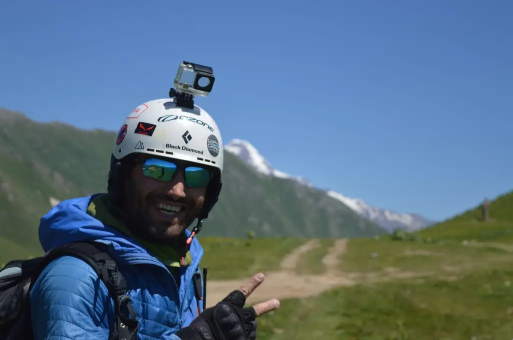 paragliding in gudauri